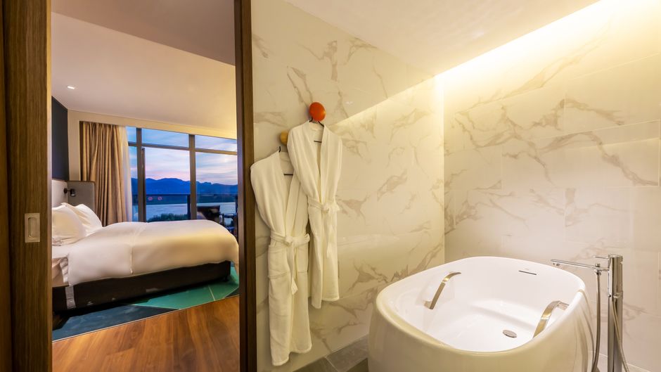Holiday Inn Express Yichang Riverside Suite
