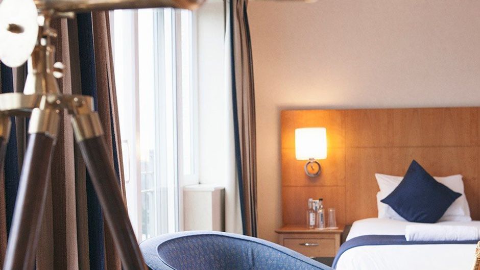 The Harbour Heights Hotel Room