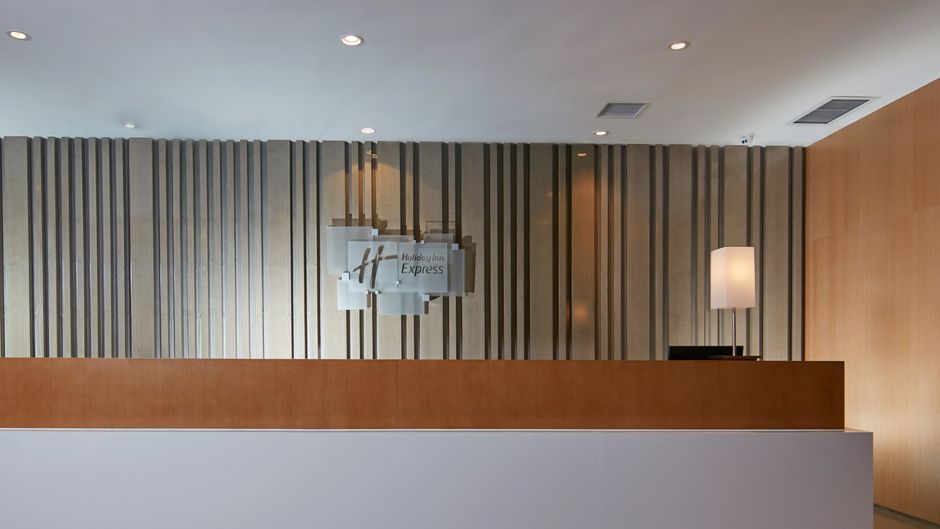 Holiday Inn Express Luoyang Yichuan Lobby