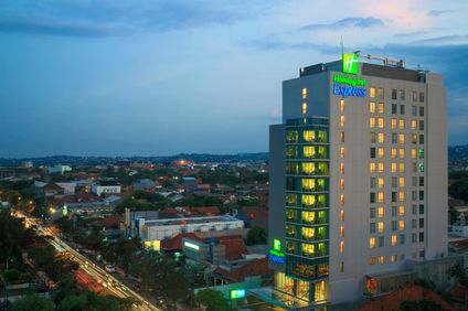 Holiday Inn Express Semarang Simpang