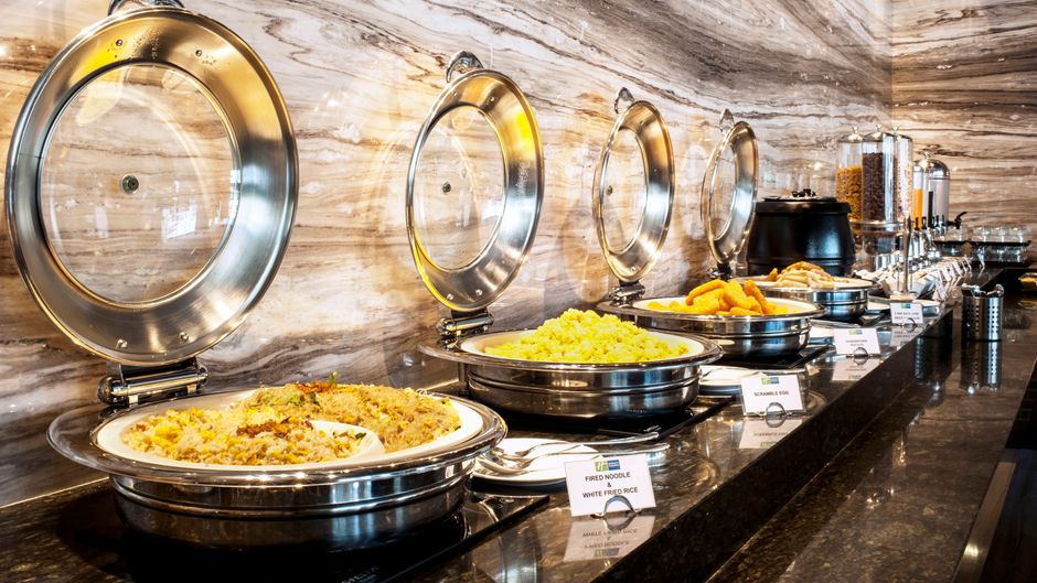Holiday Inn Express Surabaya CenterPoint Restaurant