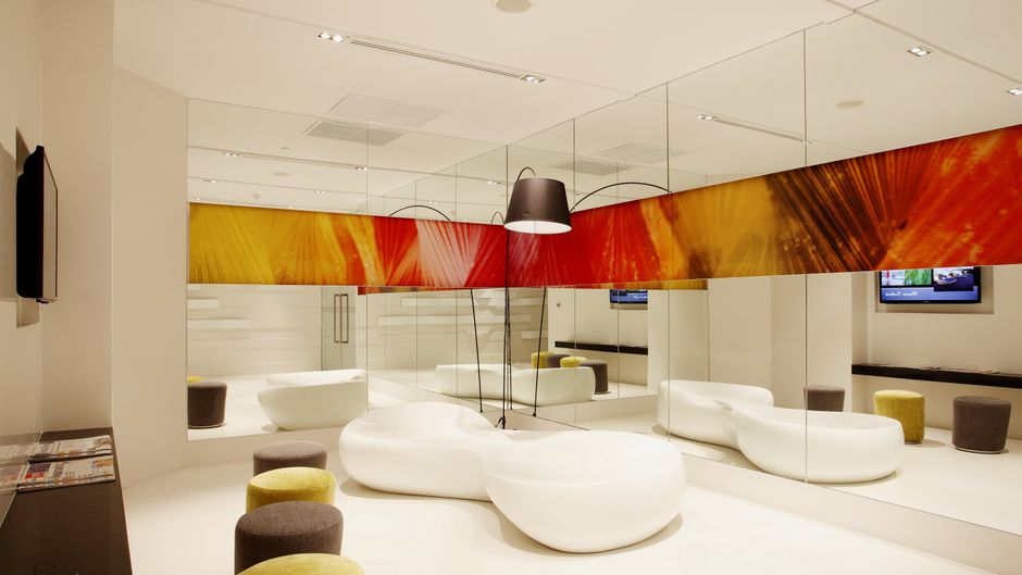 Centara Watergate Pavillion Hotel Lobby