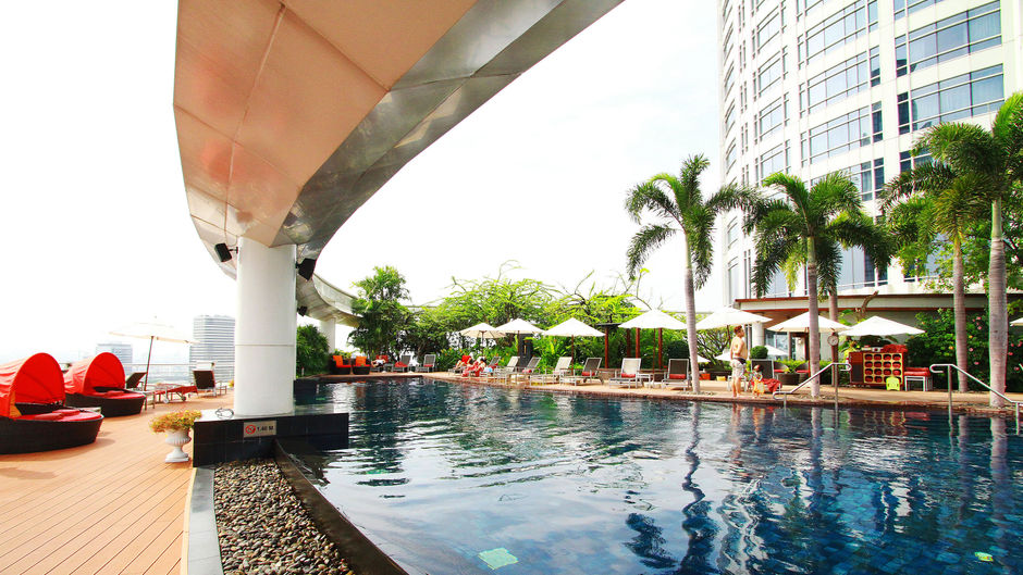Centara Grand at CentralWorld Recreation