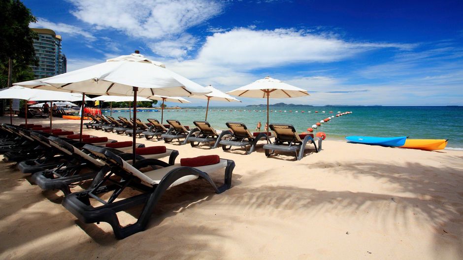 Centara Grand Mirage Beach Resort Beach
