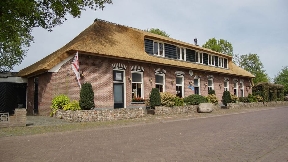Fletcher Landhotel De Borken Exterior