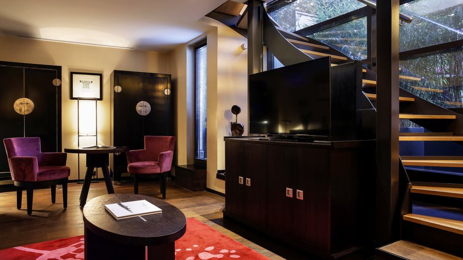 EastWest Hotel Suite