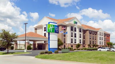 Holiday Inn Express Hotel & Suites Shawn