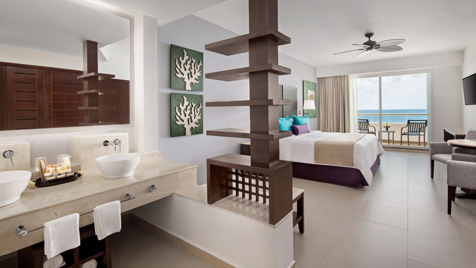 Ventus at Marina El Cid Spa/Beach Resort Suite