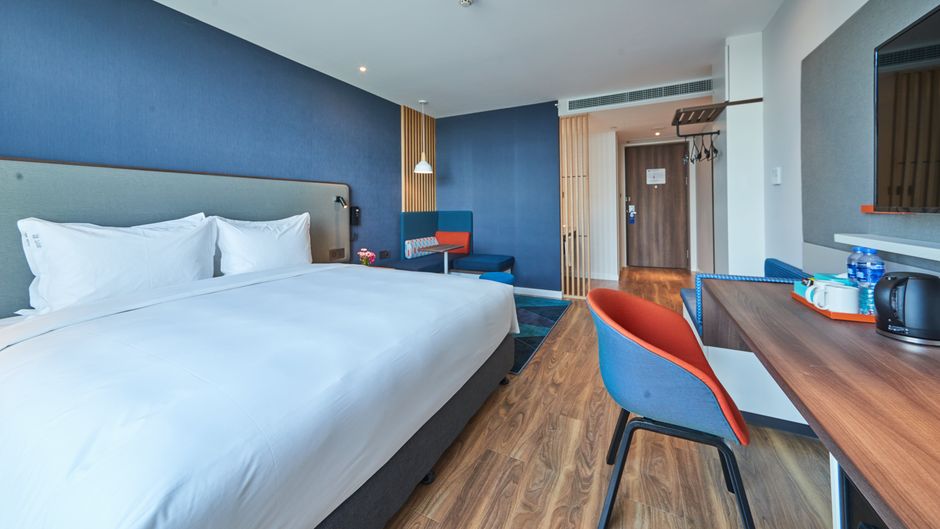 Holiday Inn Express Hangzhou Jiuzhou Room
