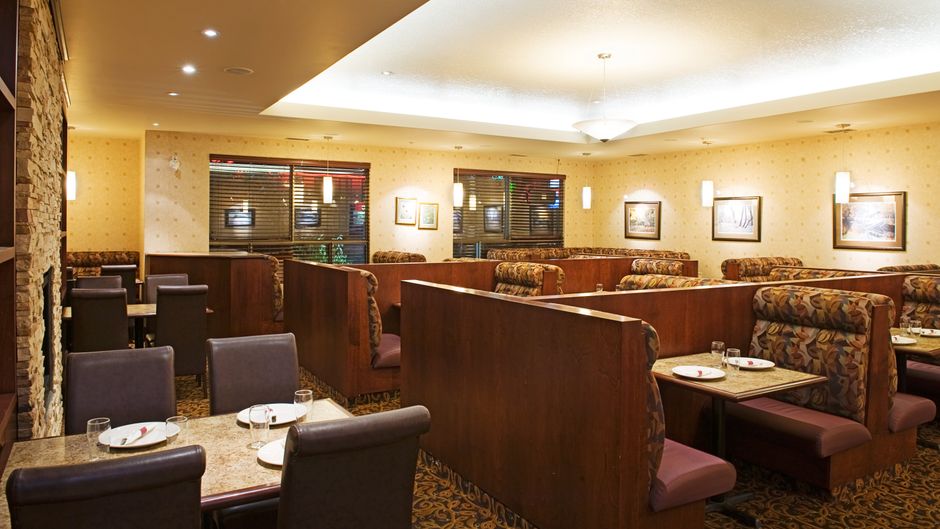Holiday Inn Hotel & Suites Lloydminster Restaurant