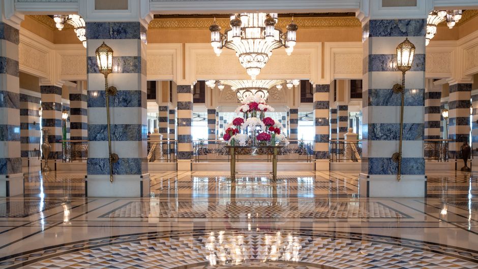 Jumeirah Al Qasr Lobby