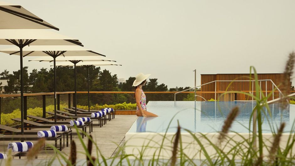 Arima Hotel Pool