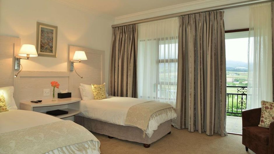 Val Du Charron Guest House & Wine Estate Room