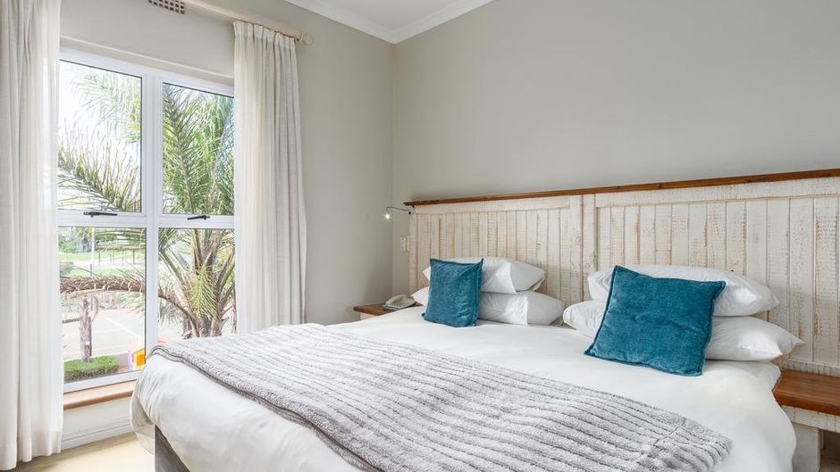 Blue Bay Lodge Room