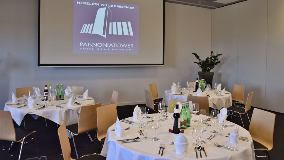Pannonia Tower Hotel Meeting