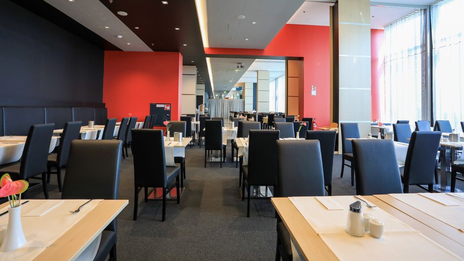 Pannonia Tower Hotel Restaurant