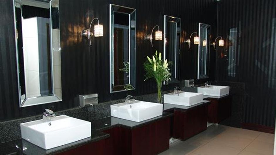 Welkom Inn Room