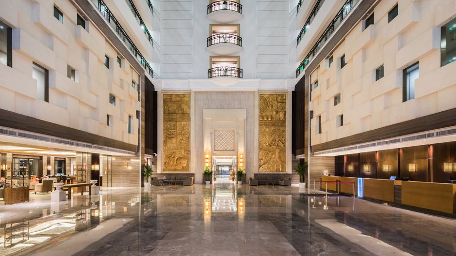 Holiday Inn Xi'an Big Goose Pagoda Lobby