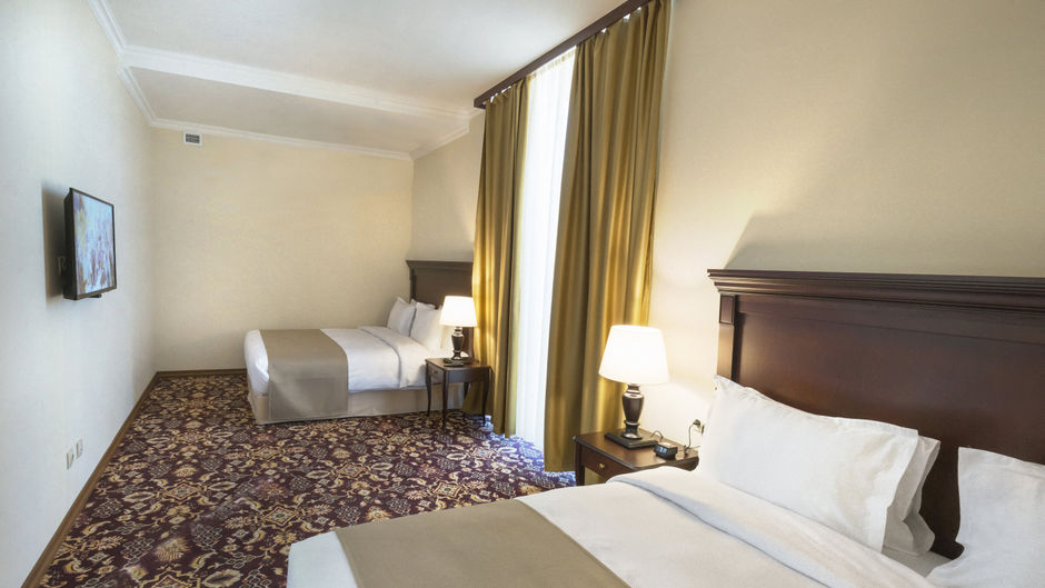 Ani Grand Hotel Yerevan Suite