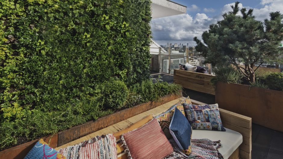 Treehouse Hotel London Exterior