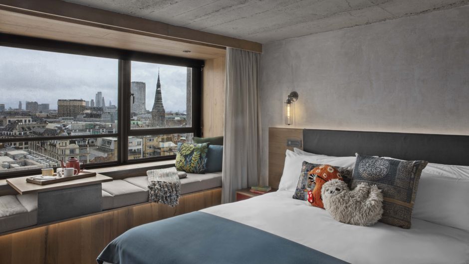 Treehouse Hotel London Room