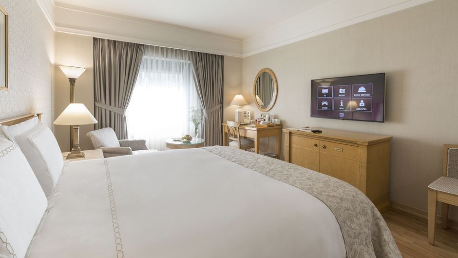 Zorlu Grand Hotel Room