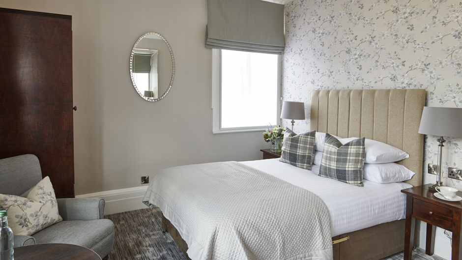 The Iliffe Hotel Room
