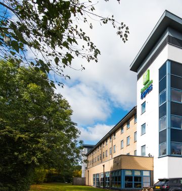 Holiday Inn Express Swindon West