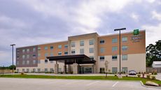 Holiday Inn Express & Suites Ottumwa