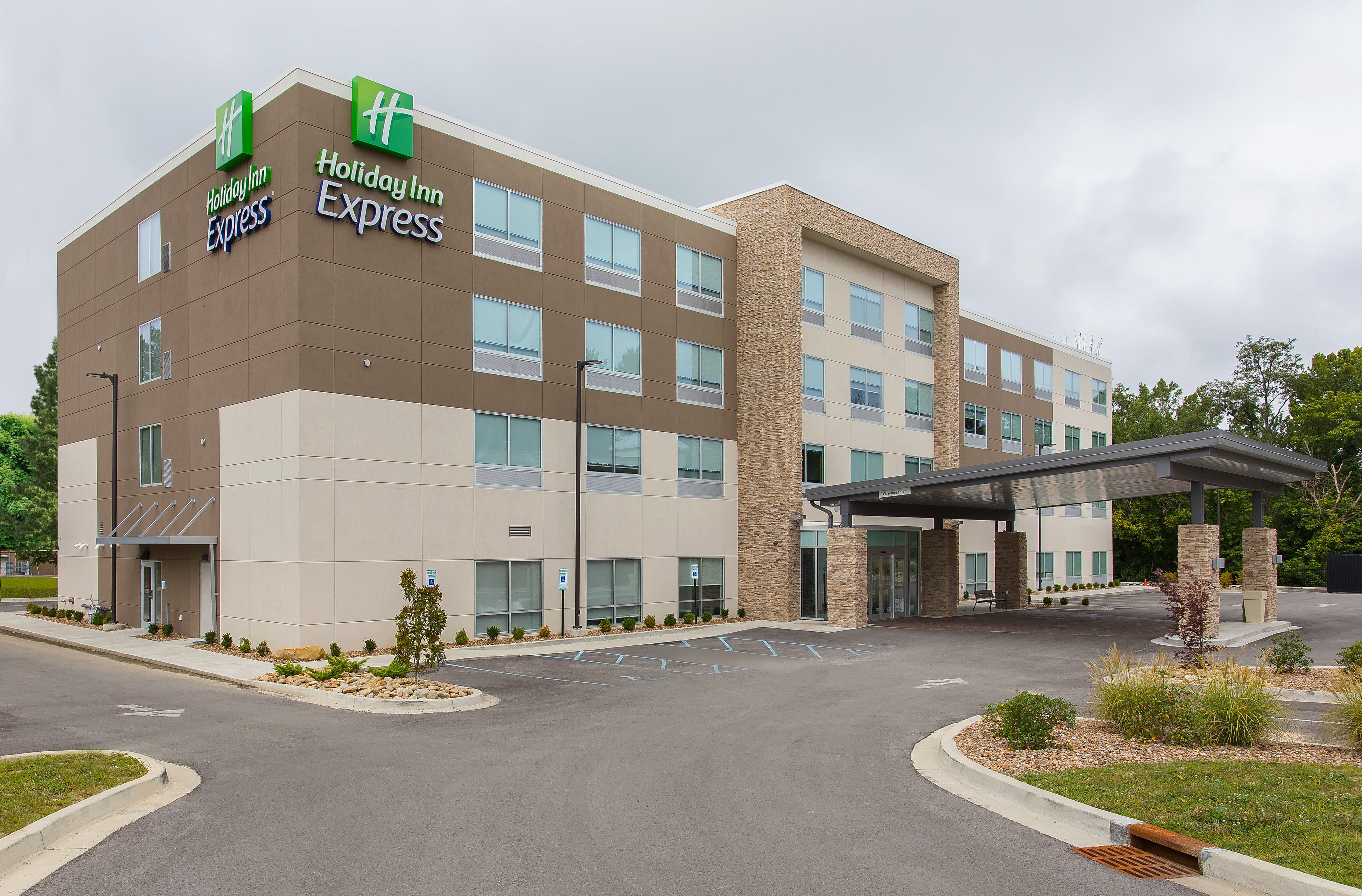 Holiday Inn Express Williamsburg- Williamsburg, KY Hotels- Hotels in ...