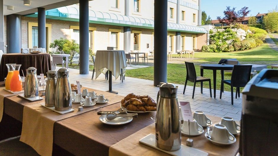 Crowne Plaza Malpensa Airport Hotel Meeting