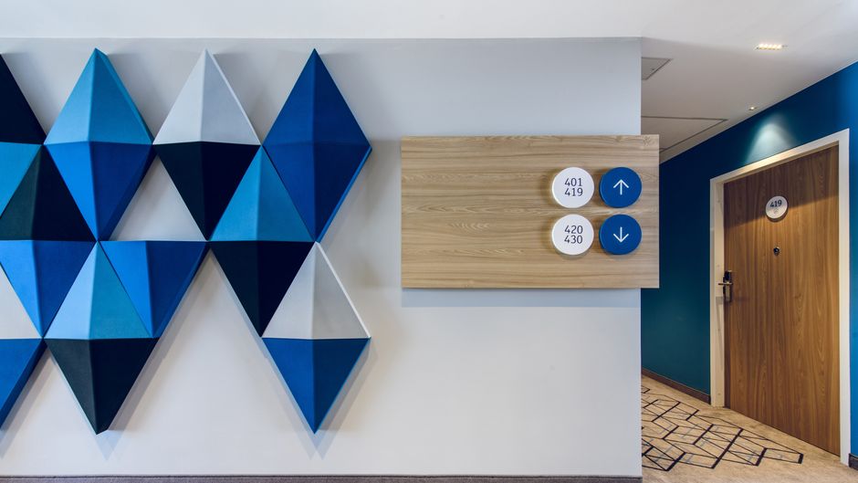 Holiday Inn Express Rzeszow Airport Lobby