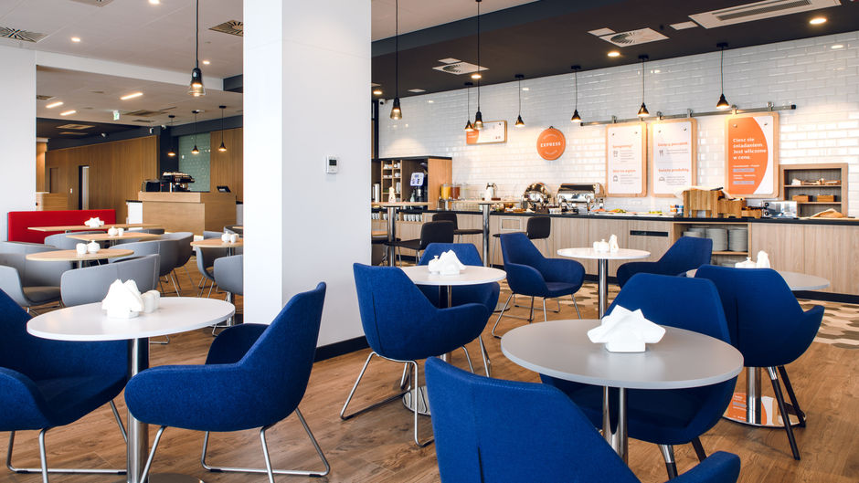 Holiday Inn Express Rzeszow Airport Restaurant