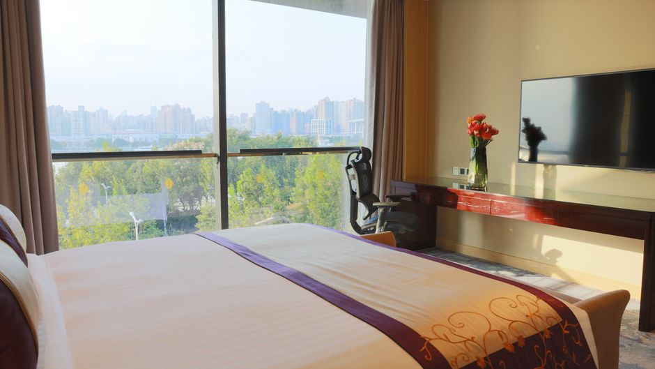 InterContinental Shanghai Expo Room