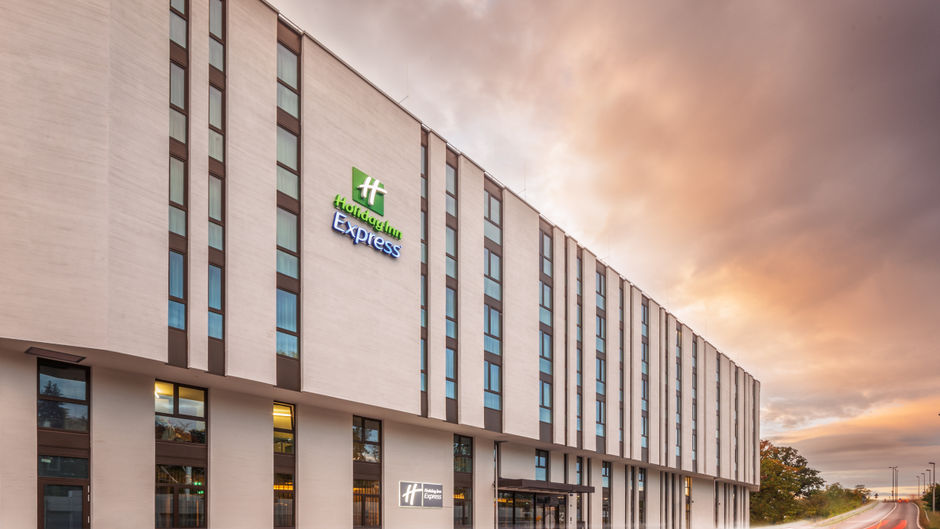 Holiday Inn Express Erlangen Exterior