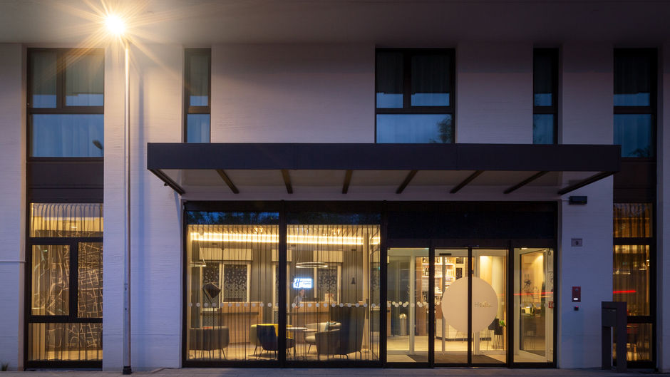 Holiday Inn Express Erlangen Exterior