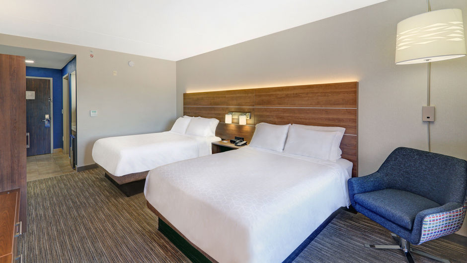 Holiday Inn Express Woodstock South Room