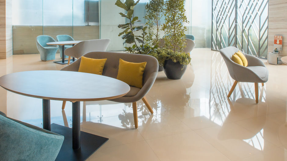 Holiday Inn Express Manila Newport City Lobby