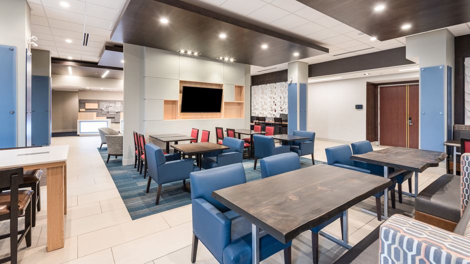 Holiday Inn Express & Suites Milton Restaurant