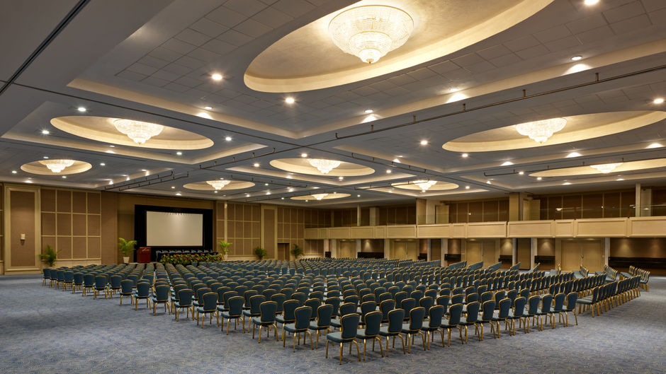 Grand Fiesta Americana Coral Beach Meeting