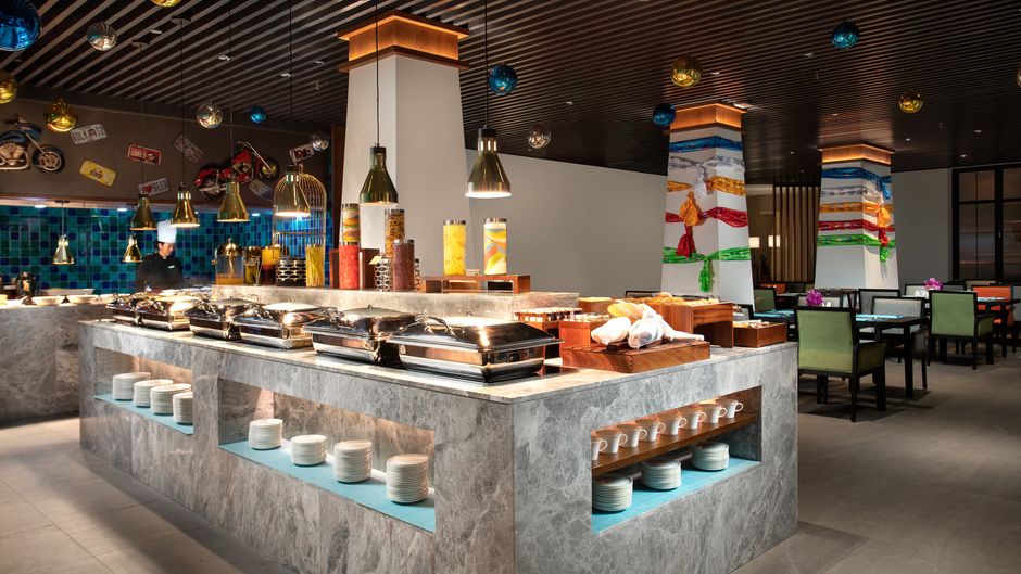 Holiday Inn Batang Restaurant