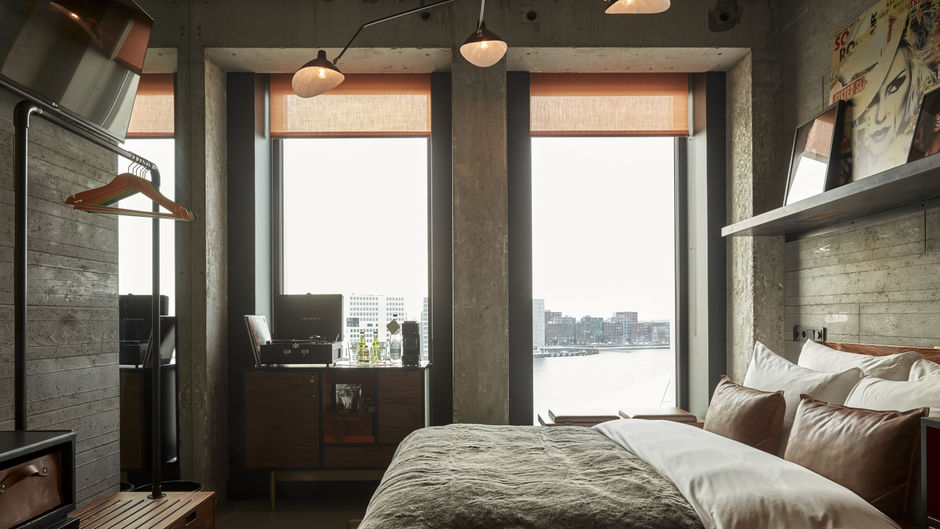 Sir Adam Amsterdam Room