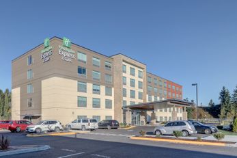 Holiday Inn Express & Suites Auburn Dwtn
