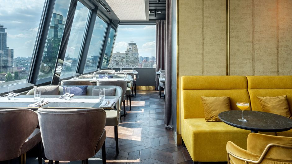 11 Mirrors, a Member of Design Hotels Restaurant