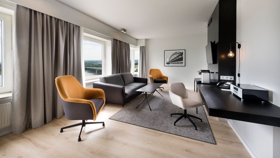 Crowne Plaza Dusseldorf-Neuss Suite