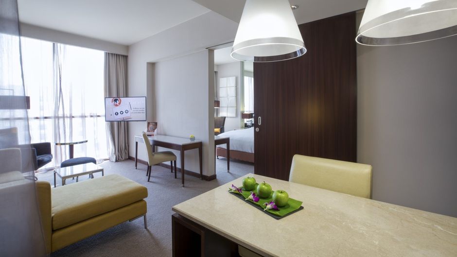 Centro Barsha Suite