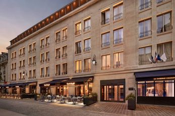 La Caserne Chanzy Hotel & Spa, Autograph