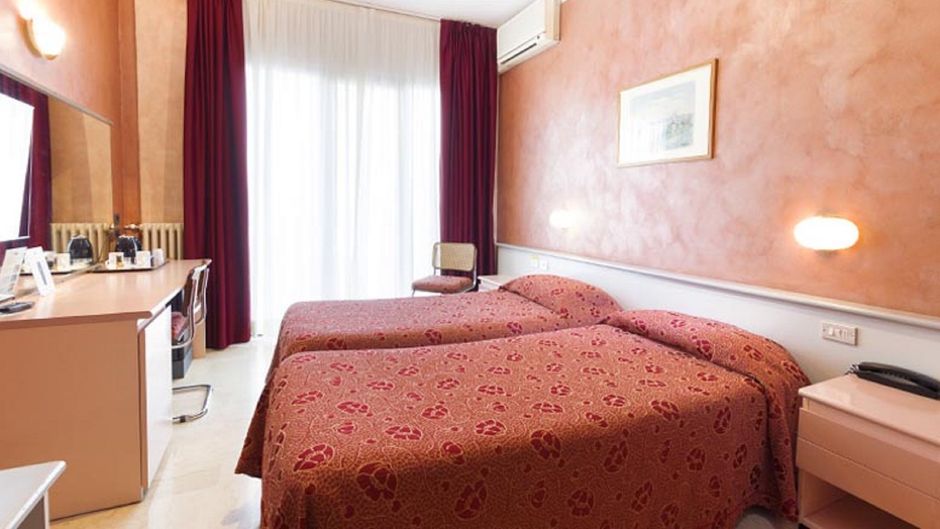 Hotel Europa Room