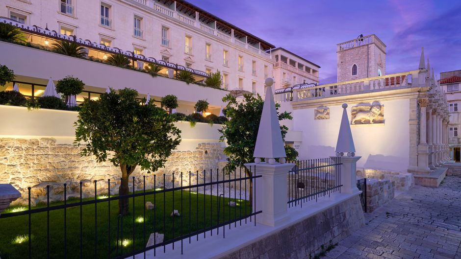 Palace Elisabeth, Hvar Heritage Hotel Exterior