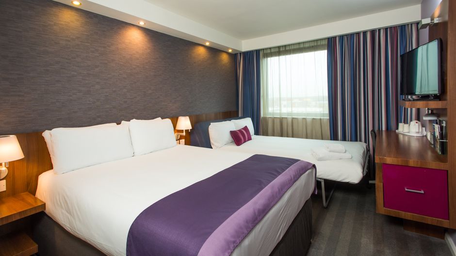 Holiday Inn Express City Centre Room